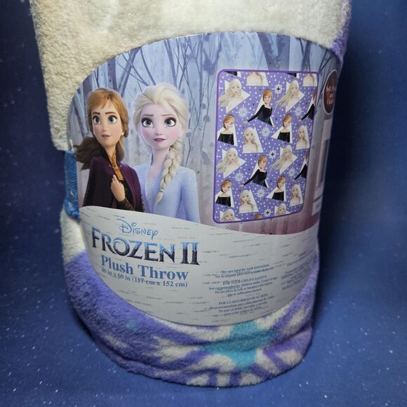 Disney Frozen 46in x 60in Fleece Plush Throw Blanket - Picture 3 of 5